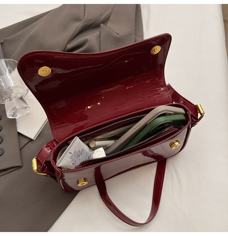 Mode Clément™ | Écarlate  Sac