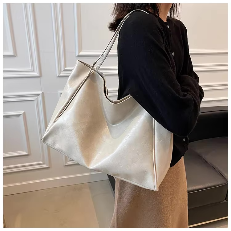 Mode Clément™ | Simplicité Élégante Tote