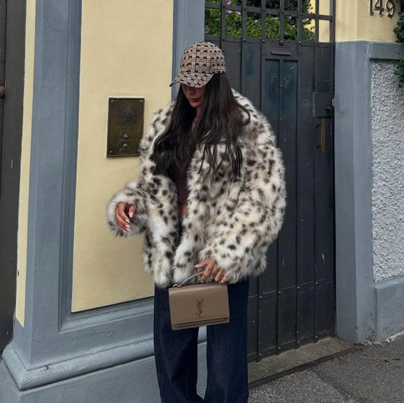 Mode Clément™ | VESTE EN FOURRURE DE LEOPARD