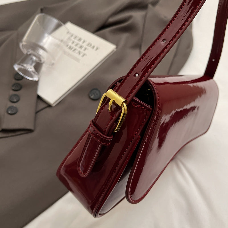 Mode Clément™ | Écarlate  Sac